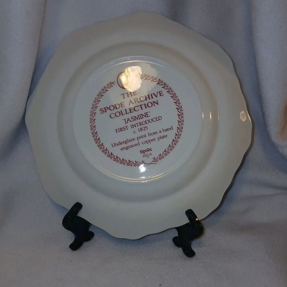 The Spode Archive Collection Jasmine Buffet Dessert Plate 9.5